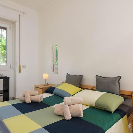 Spazioso Appartamento Vicino Eur Roma Esterno foto