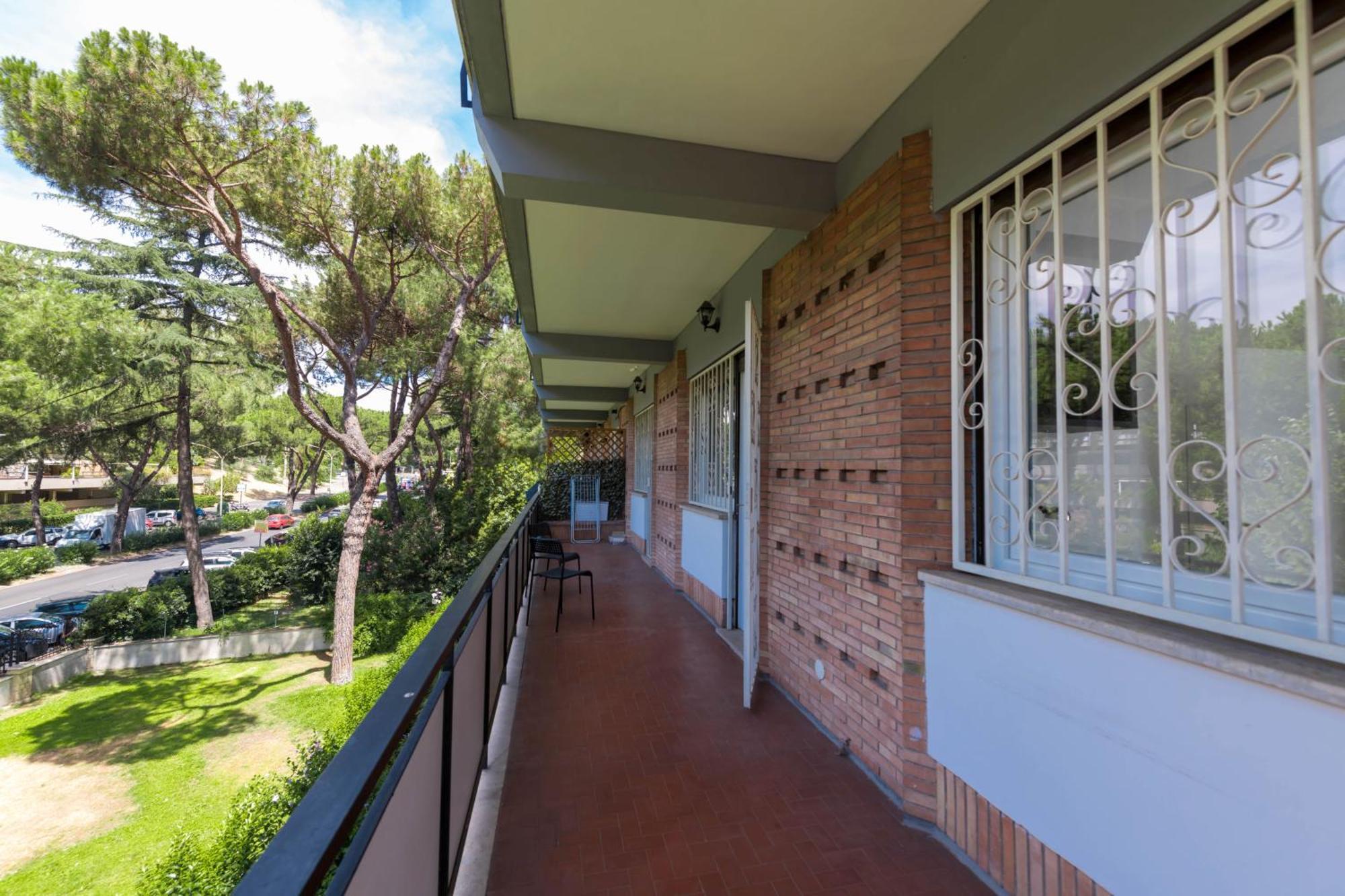 Spazioso Appartamento Vicino Eur Roma Esterno foto